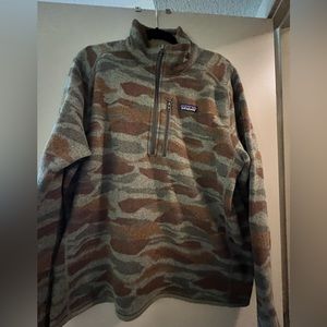 Patagonia Men’s Better Sweater 1/2 zip pullover